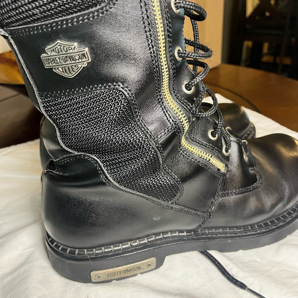 Harley-Davidson Black and Silver Leather Boots